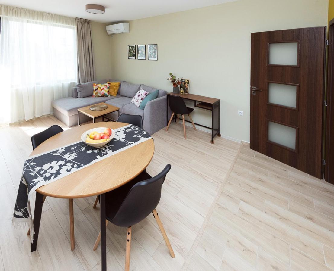 Kalina Apartment Казанлък Екстериор снимка