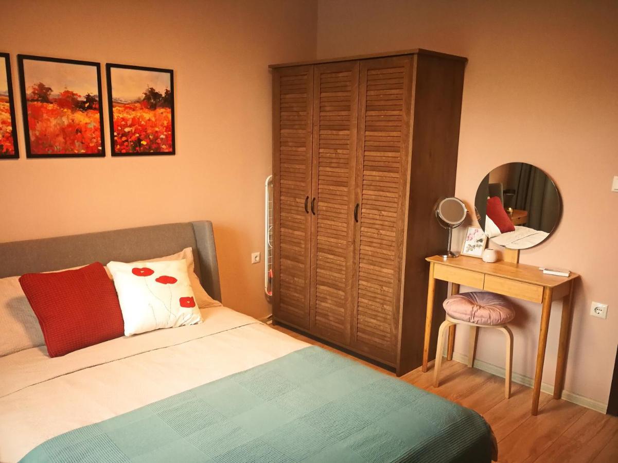 Kalina Apartment Казанлък Екстериор снимка